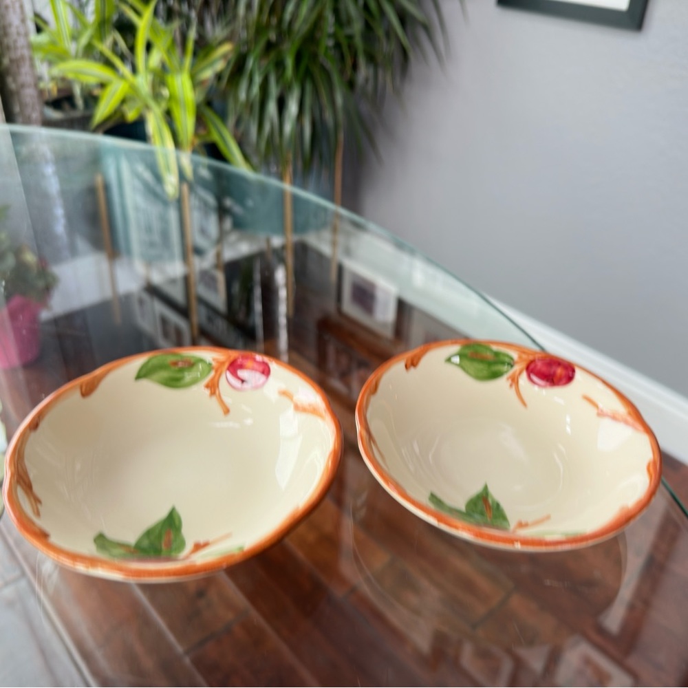 Vintage MCM Franciscan Apple Fruit Bowls - MADE IN California - Set of Two